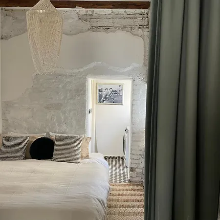 The By The Sea In Historic Old Apartment Porec